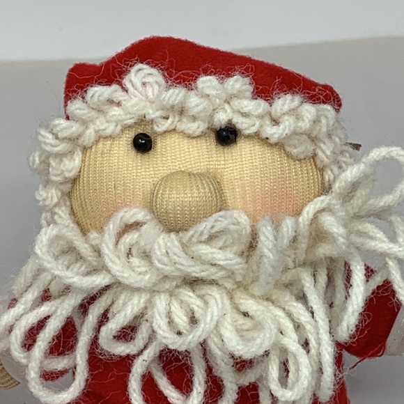 4 pc vintage Christmas holiday decorations, Santa, Mrs. Claus, and Candy Cane - Picture 17 of 17